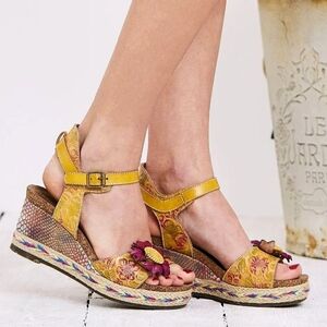 L'artiste Annmarie Hand Painted Leather Jute Trim Wedge PlatformSandals